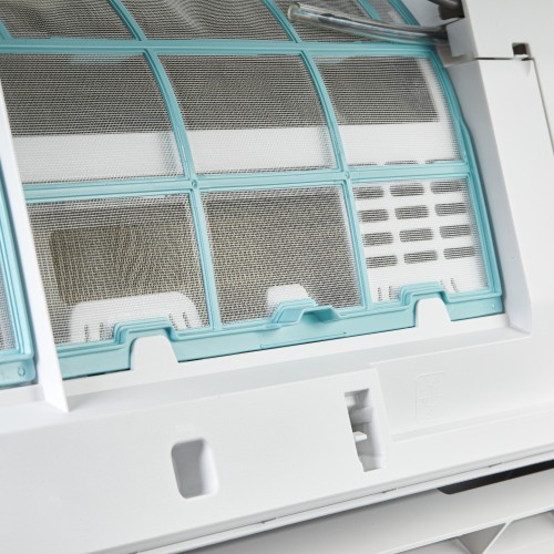 Сплит-система инверторного типа Electrolux Smartline DC EACS/I-18HSM/N8_V2 комплект